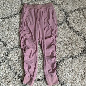 ATHLETA ALTITUDE PANTS!!!